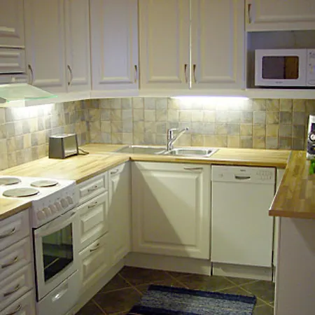 Holiday home Metsola *