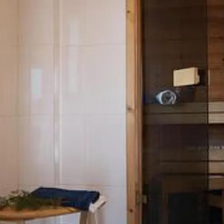 Holiday home Metsola *